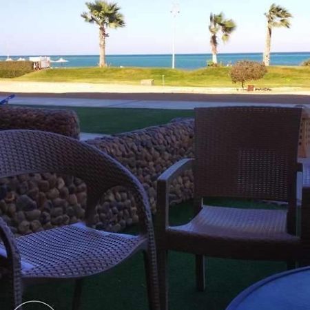 Seaview Chalets In Porto South Beach - Families Only ไอน์ ซกนา ภายนอก รูปภาพ