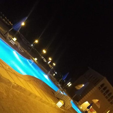 Seaview Chalets In Porto South Beach - Families Only ไอน์ ซกนา ภายนอก รูปภาพ