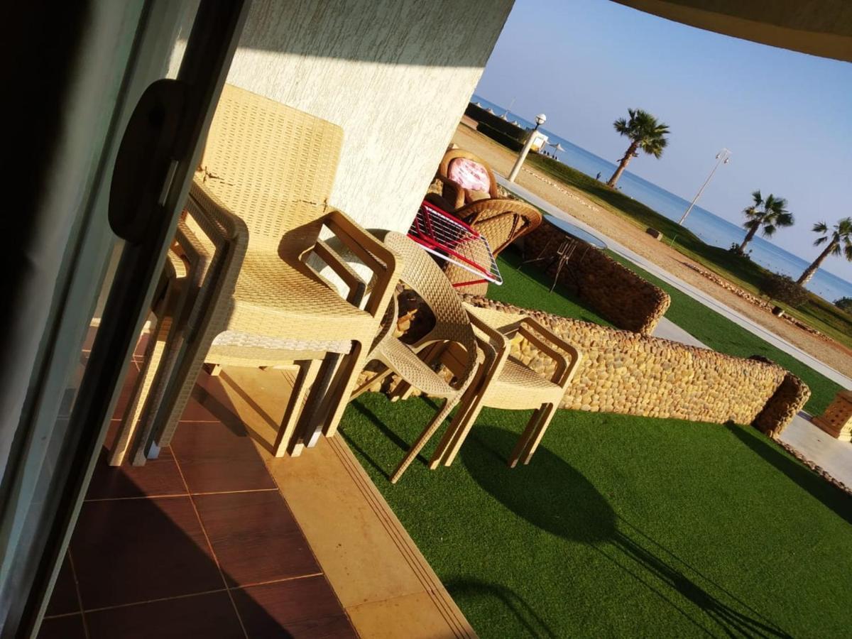 Seaview Chalets In Porto South Beach - Families Only ไอน์ ซกนา ภายนอก รูปภาพ