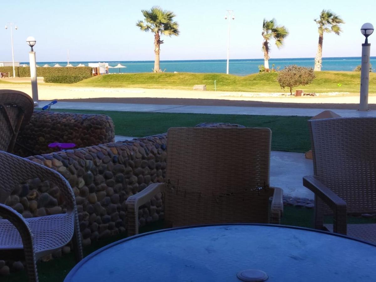 Seaview Chalets In Porto South Beach - Families Only ไอน์ ซกนา ภายนอก รูปภาพ