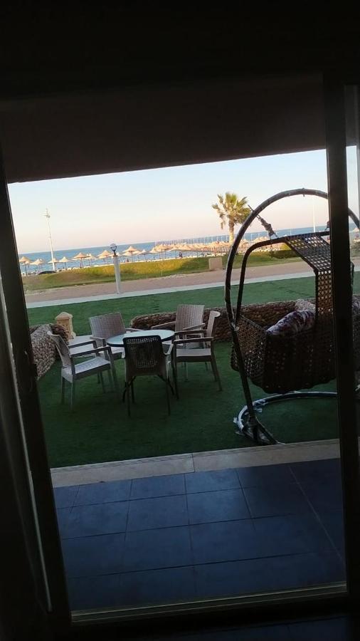 Seaview Chalets In Porto South Beach - Families Only ไอน์ ซกนา ภายนอก รูปภาพ