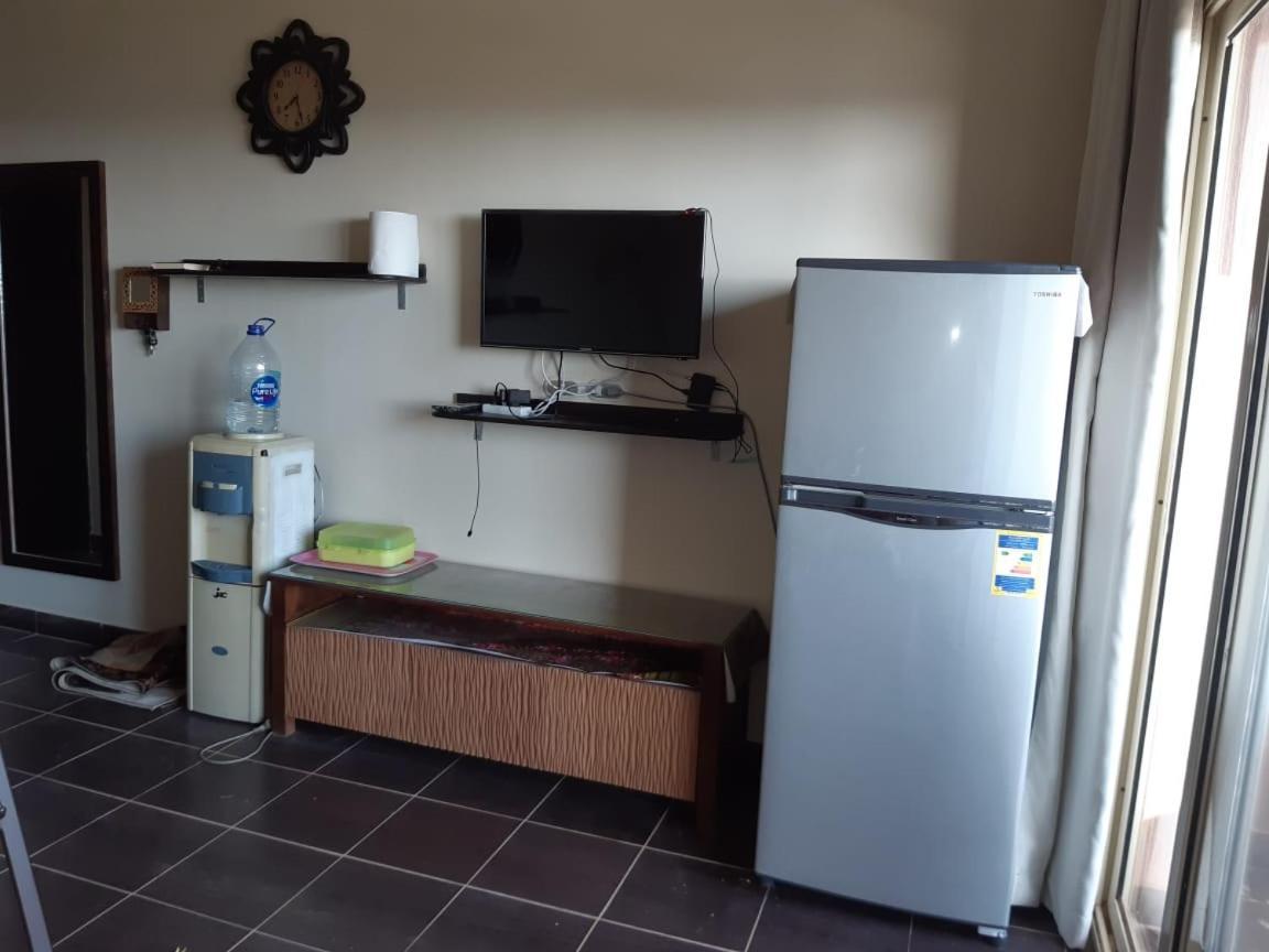 Seaview Chalets In Porto South Beach - Families Only ไอน์ ซกนา ภายนอก รูปภาพ