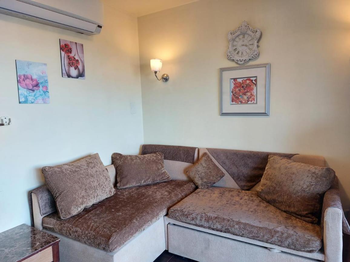Seaview Chalets In Porto South Beach - Families Only ไอน์ ซกนา ภายนอก รูปภาพ